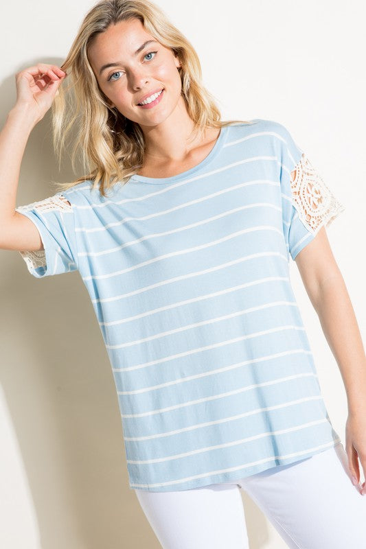 e Luna Striped Lace Patch Boxy Top