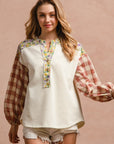 BiBi Floral Notched Plaid Balloon Sleeve Top