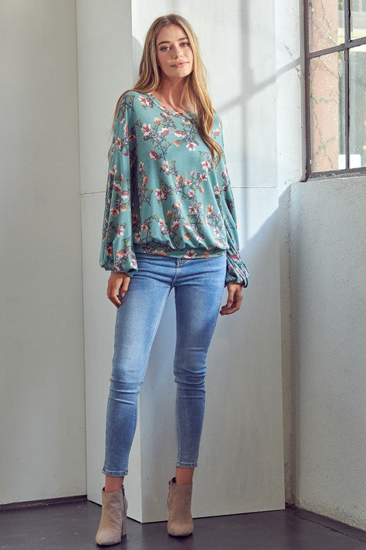 e Luna Allover Floral Print Sweatshirt