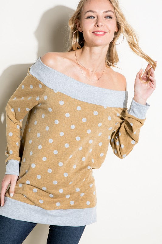 e Luna PLUS Polka Dot Off Shoulder Top