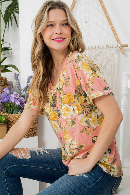 e Luna Allover Floral Boxy Top