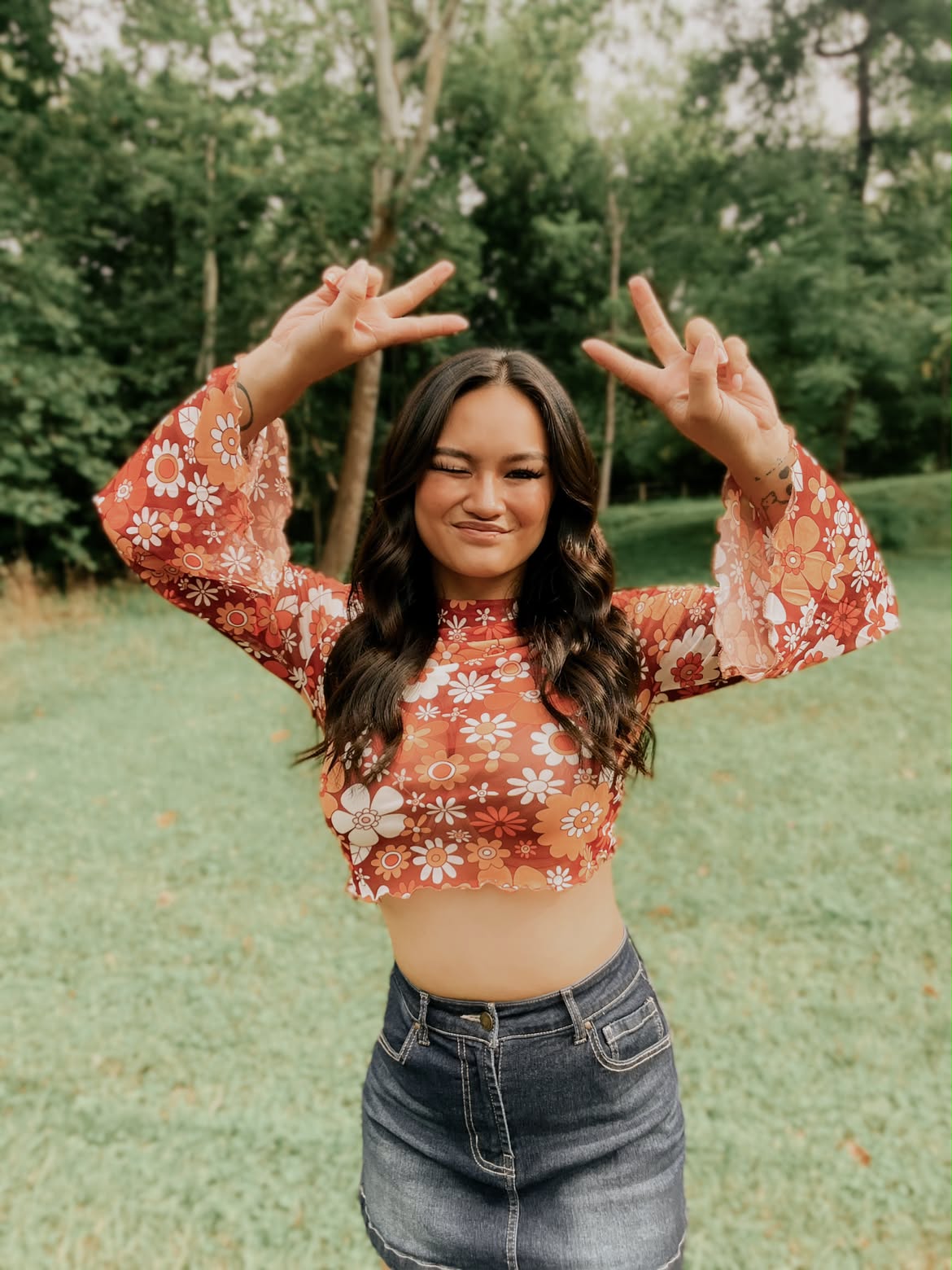 Miss Sparkling |Mesh Cropped Printed Top