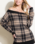 e Luna PLUS Plaid Off Shoulder Top