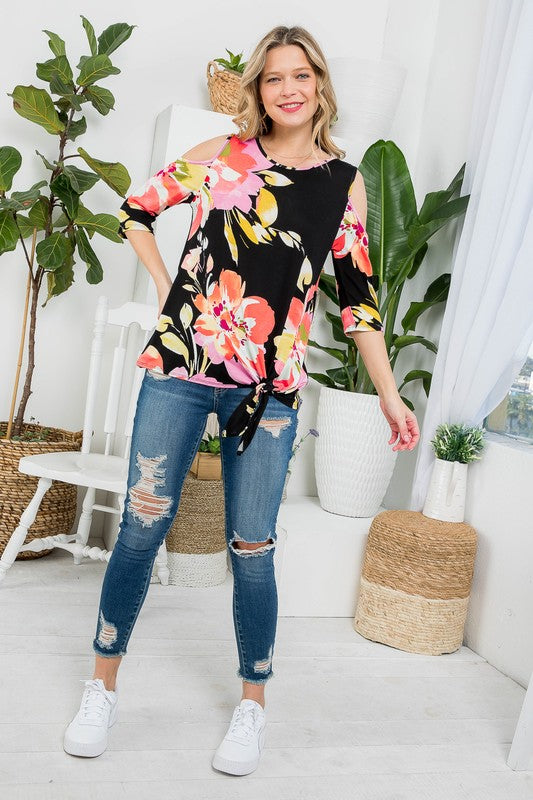 e Luna PLUS Floral Print Cold Shoulder Top