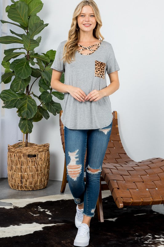 e Luna PLUS Animal Print Basic Top