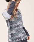 e Luna PLUS Camouflage Color Block Top