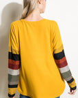 e Luna PLUS Cozy Colorblock Top