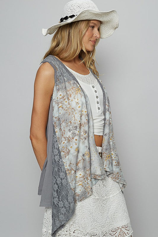 POL Lace Patchwork Floral Open Front Sleeveless Cardigan