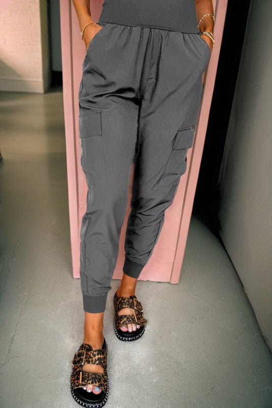 Solid Elastic High Waist Pocketed Cargo Jogger Pan