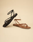 ELIO Flat Sandals