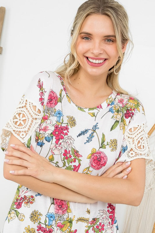 e Luna Floral Boxy Top