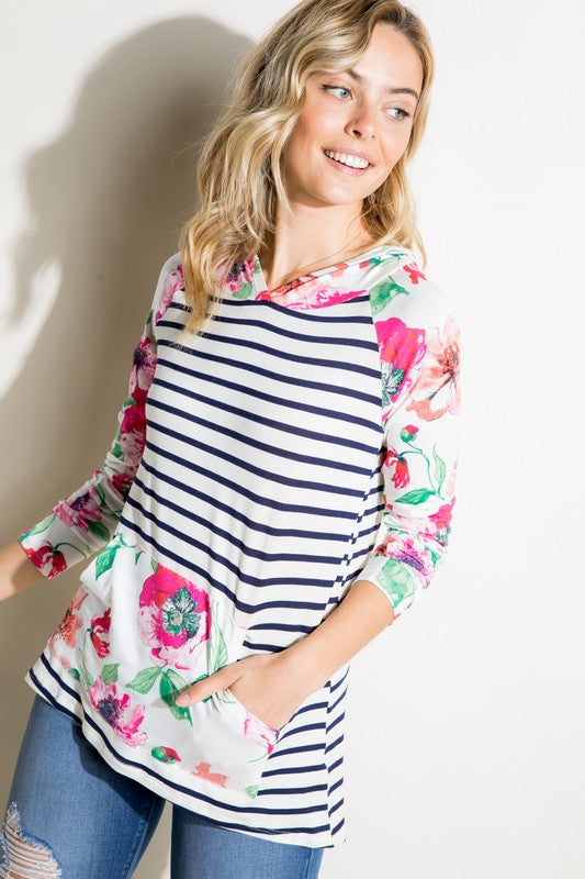 e Luna PLUS Striped Floral Mix Sweatshirt