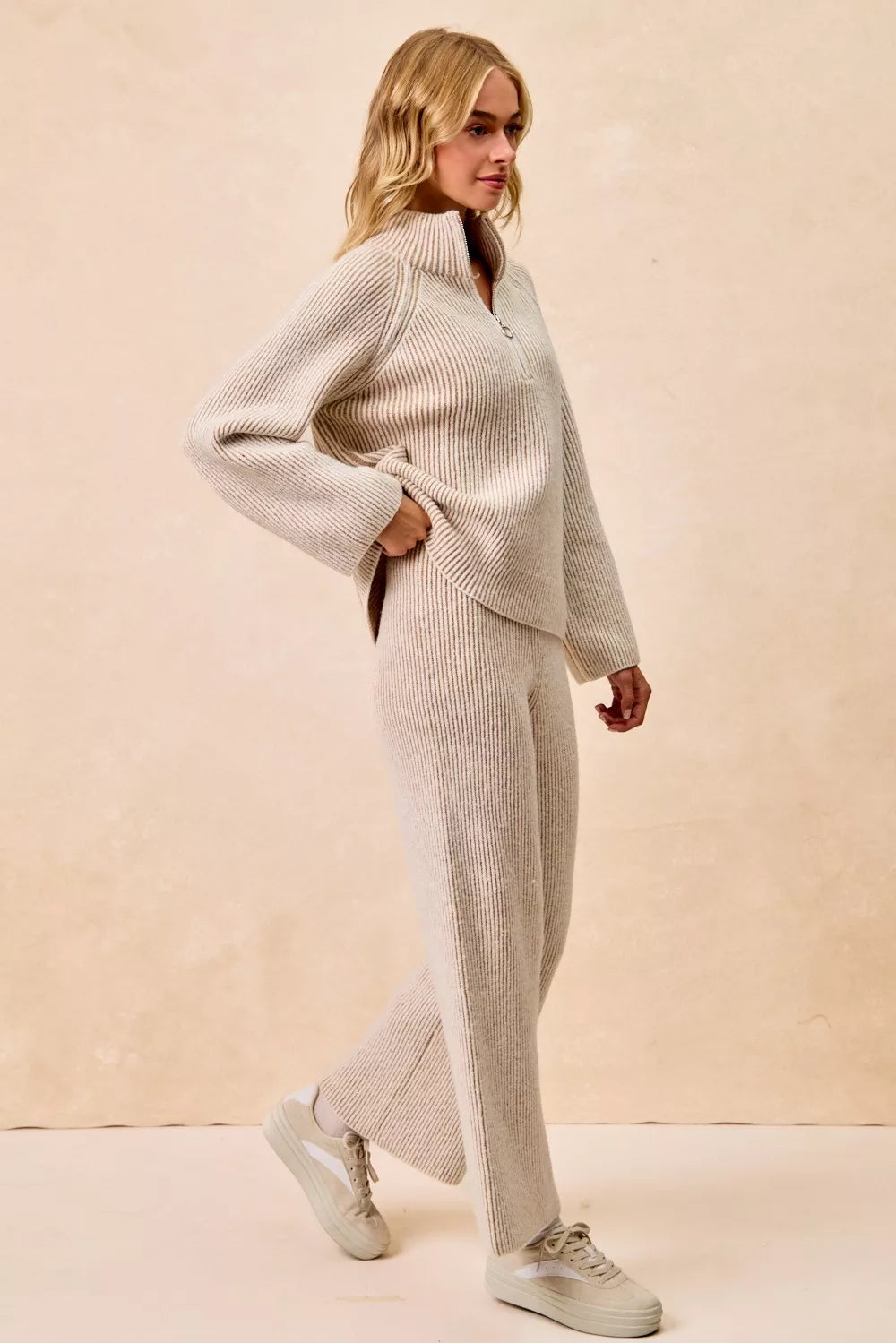 BiBi Two Tone Rib Texured Knit Collared Top with Zip Up