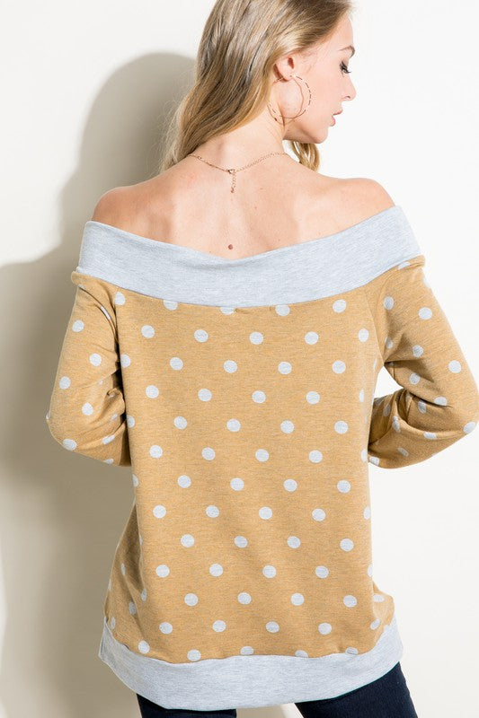 e Luna PLUS Polka Dot Off Shoulder Top