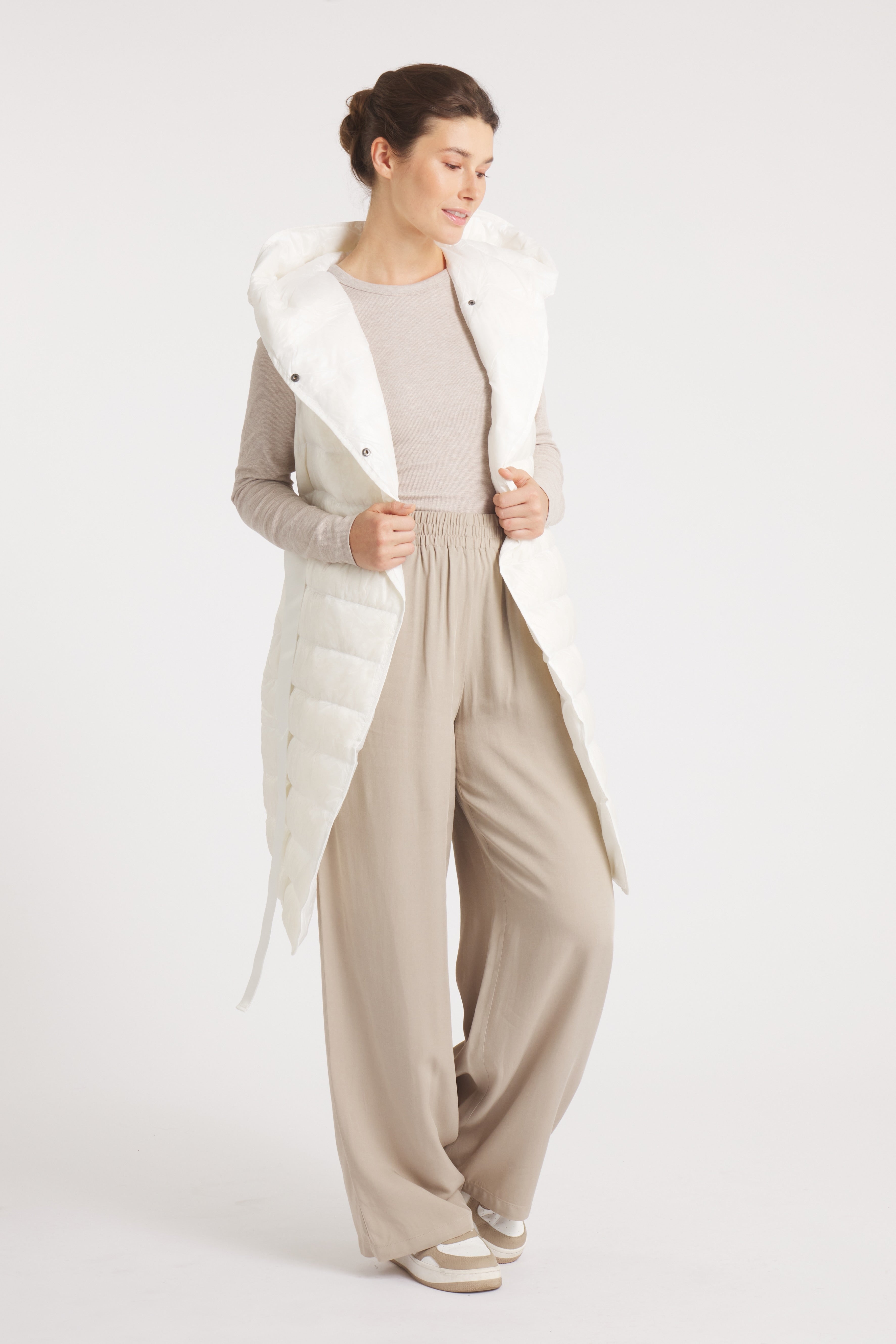 Cotes of London |The Camden | Long Hooded Down Vest