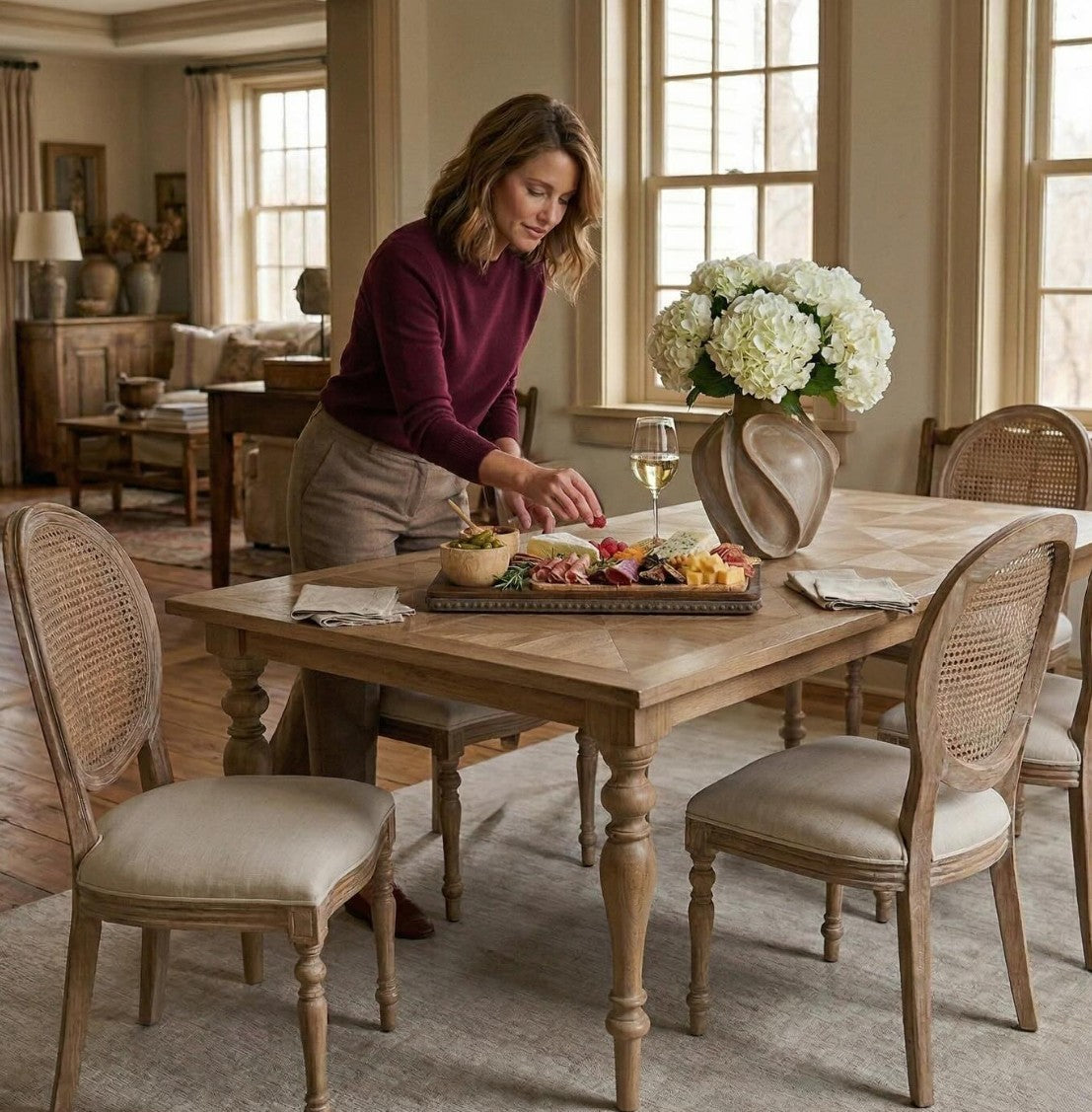Park Hill | Cotswold Dining Table