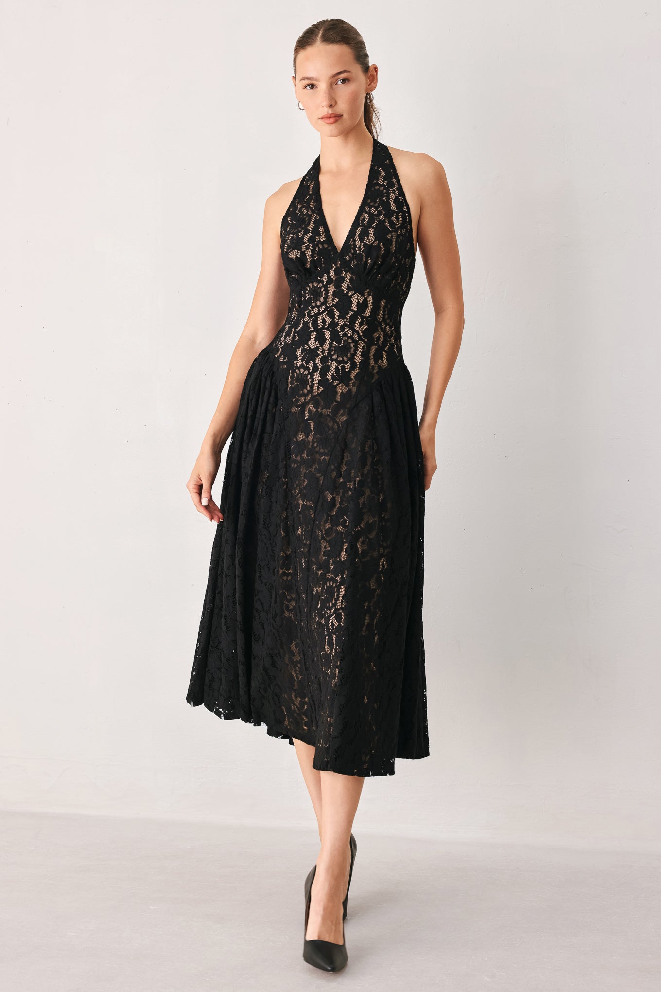 Flying Tomato | Black Lace Halter Midi Dress