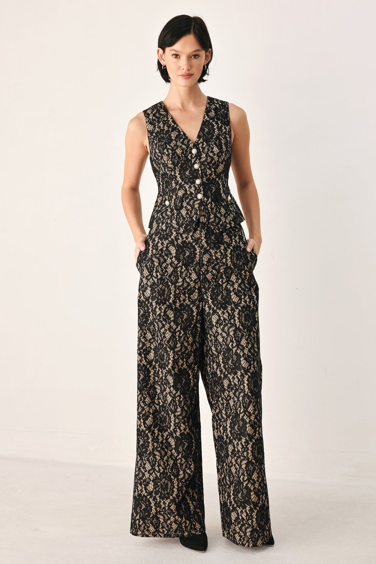 Flying Tomato Lace Theory Black and Camel Lace Vest
