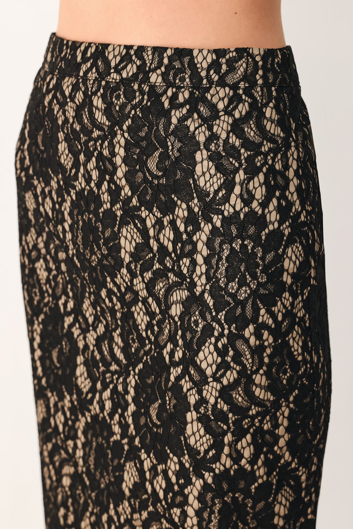 Flying Tomato | Lace Theory Black Lace Pencil Midi Skirt