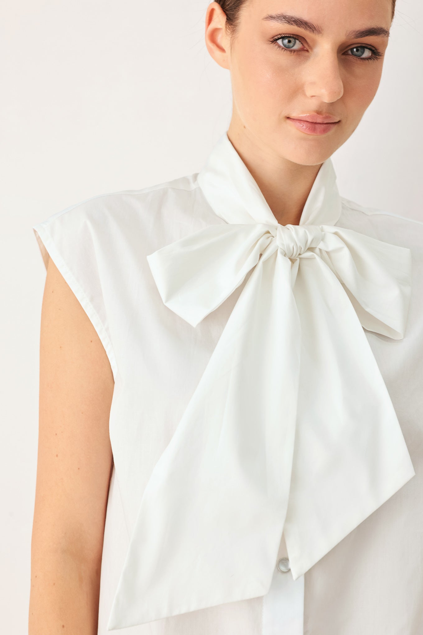 Flying Tomato | Statement Bow Sleeveless Blouse