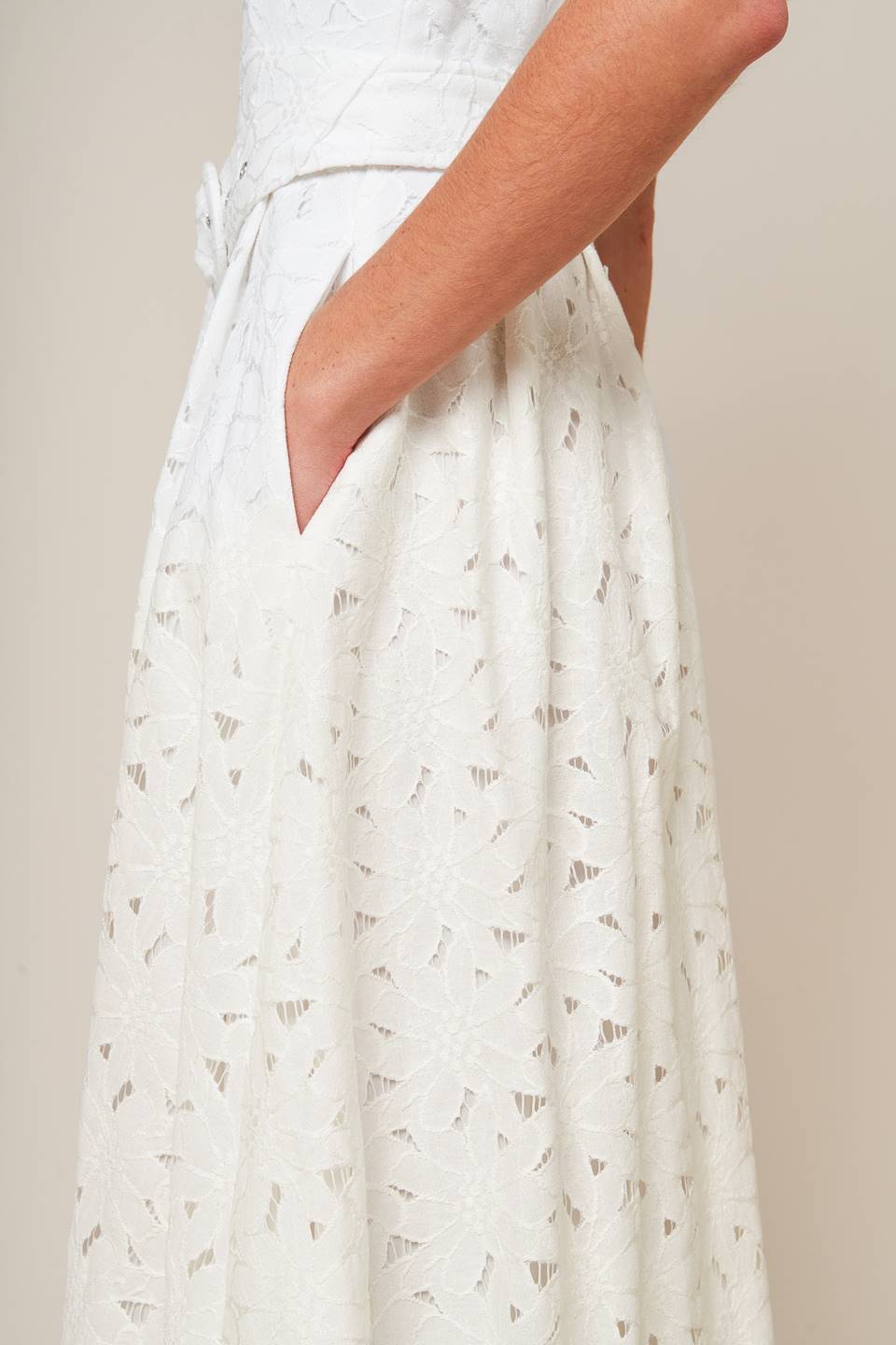 Flying Tomato Daffodil &amp; Daydreams Woven Lace Midi Dress