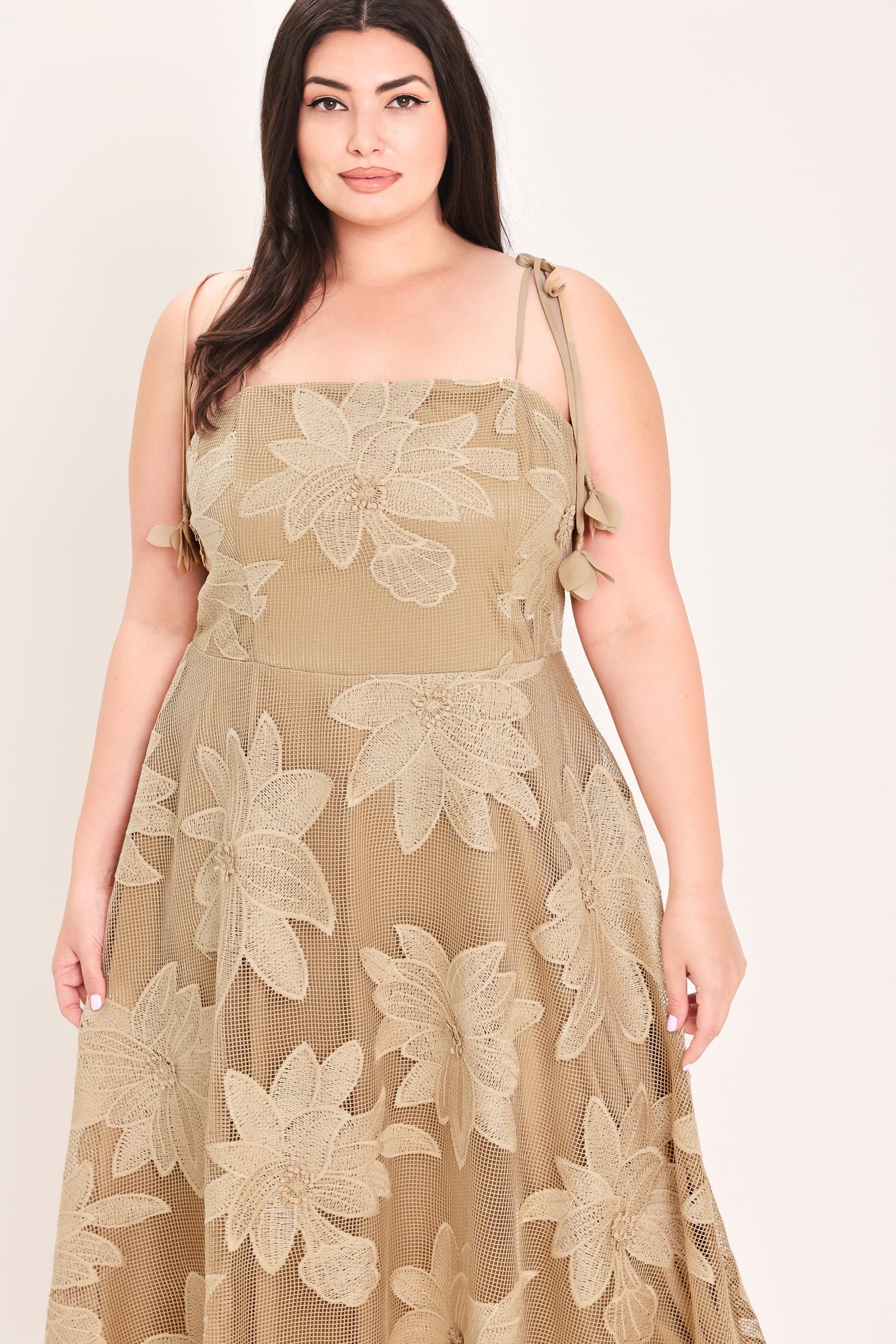 Flying Tomato Sandy Bloom Floral Woven Lace Midi Dress