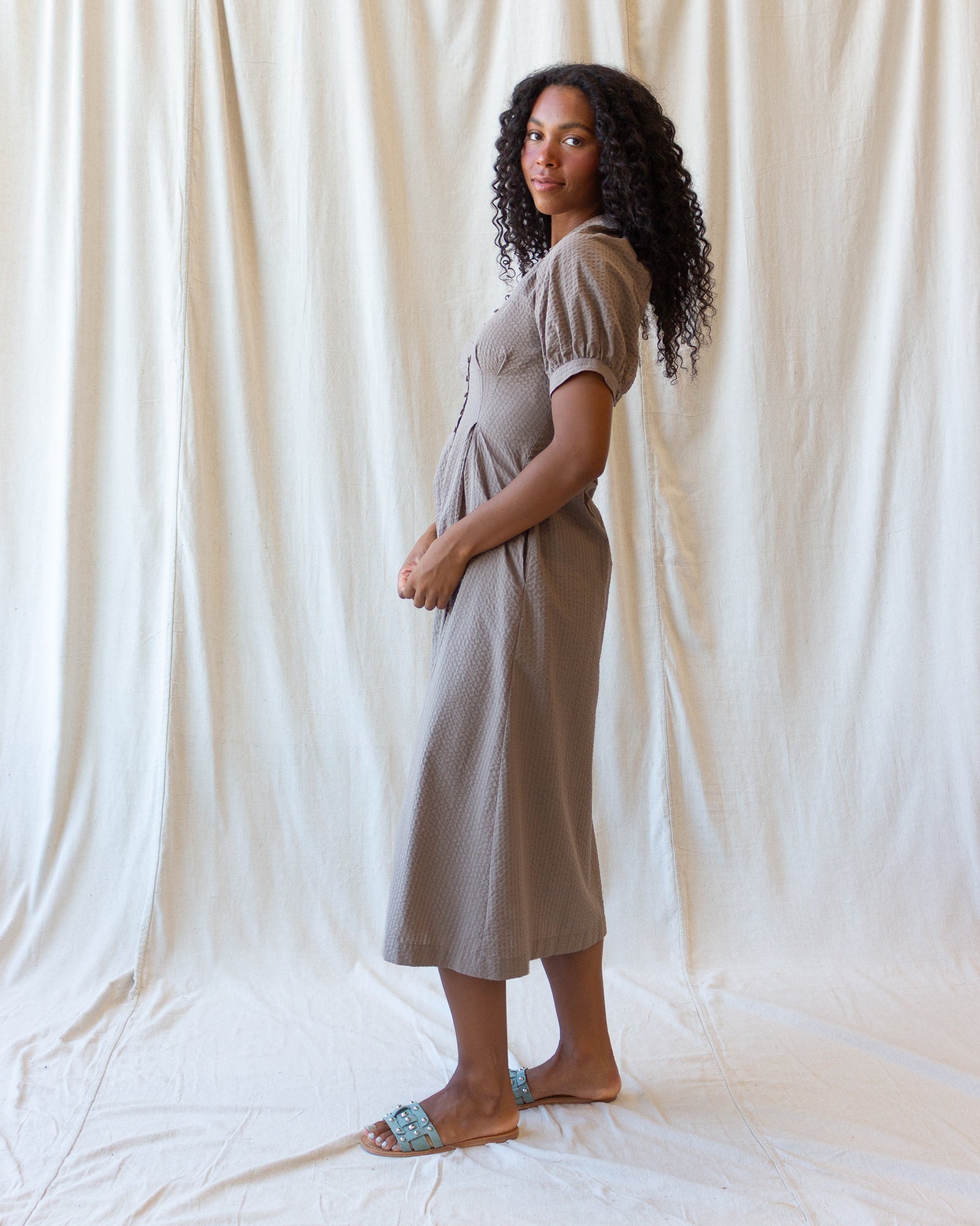 Femme Field Brown Midi Shirtdress