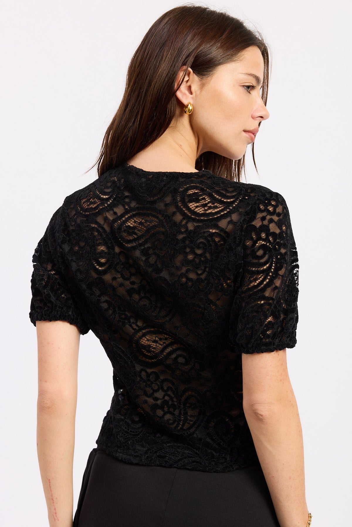 Emory Park Elsinore Black Lace Cap Sleeve Top
