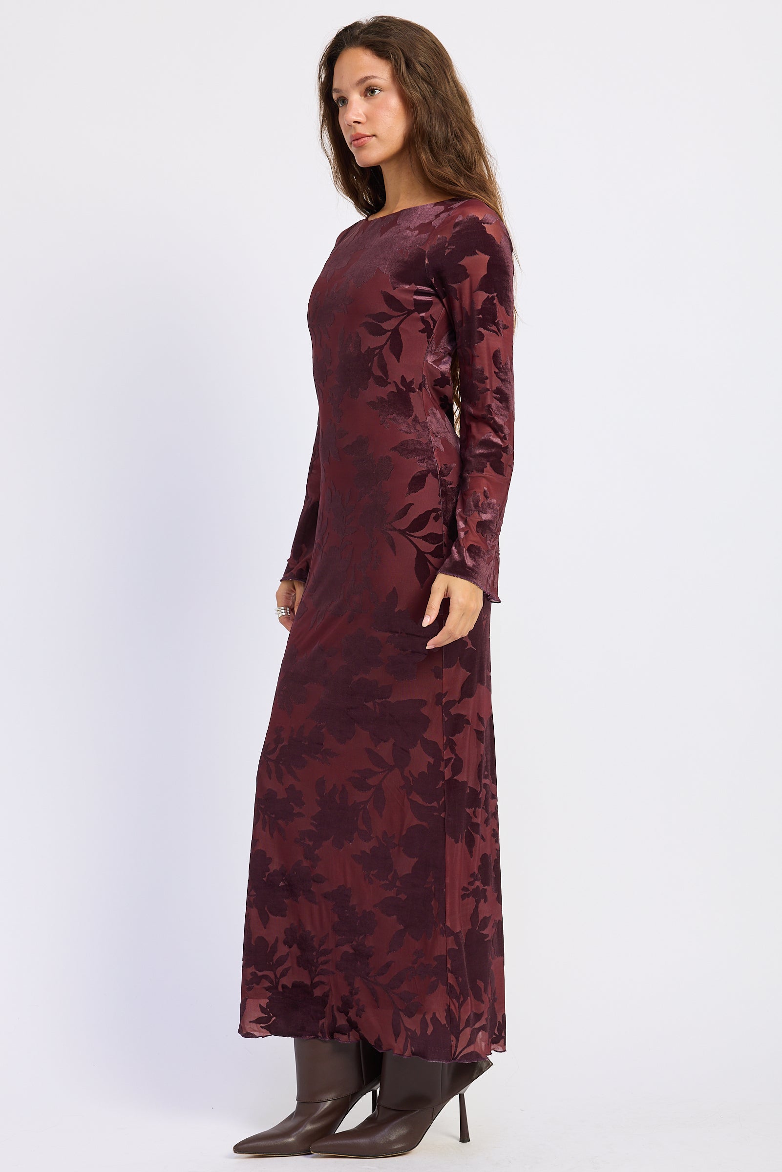 Emory Park | Honora Floral Open Back Maxi Dress – Wine