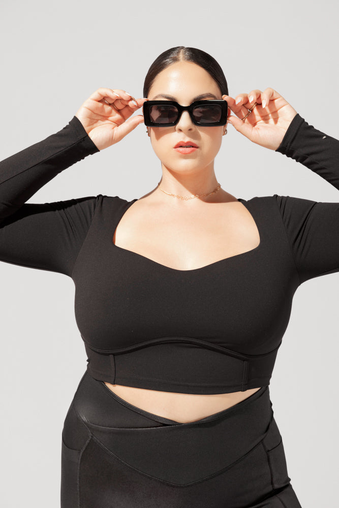 Full Size Sweetheart Long Sleeve Crop Top - Black