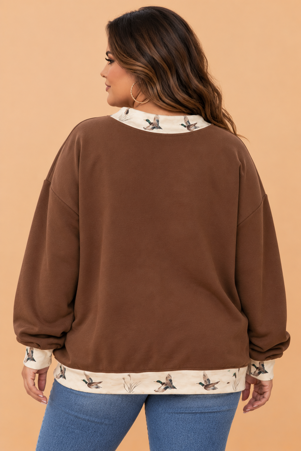 Plus Size Mallard Graphic Sweatshirt in Coffee