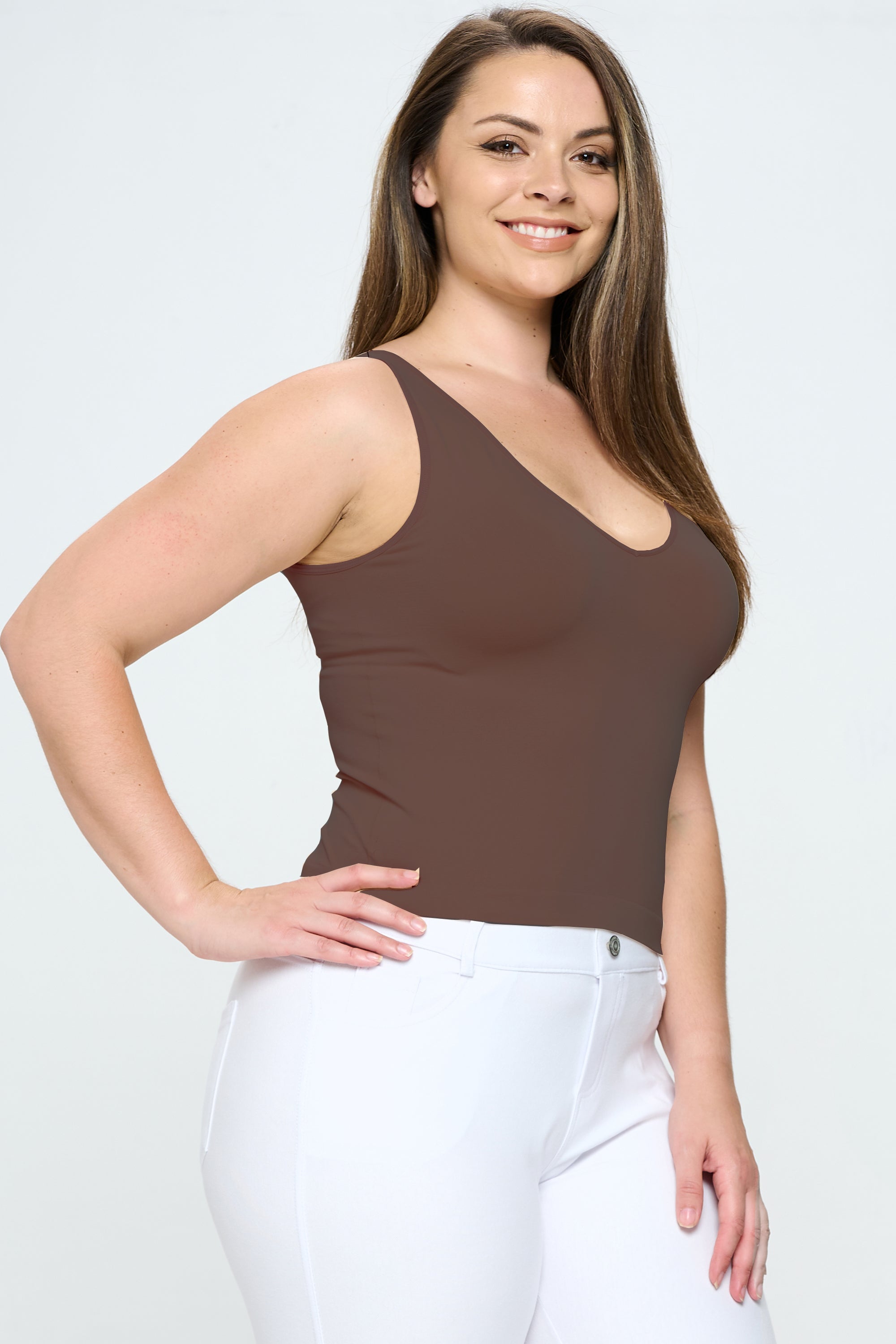 Yelete Reversible V-Neck & Scoop Neck Seamless Tank