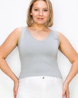 Yelete Reversible V-Neck & Scoop Neck Seamless Tank