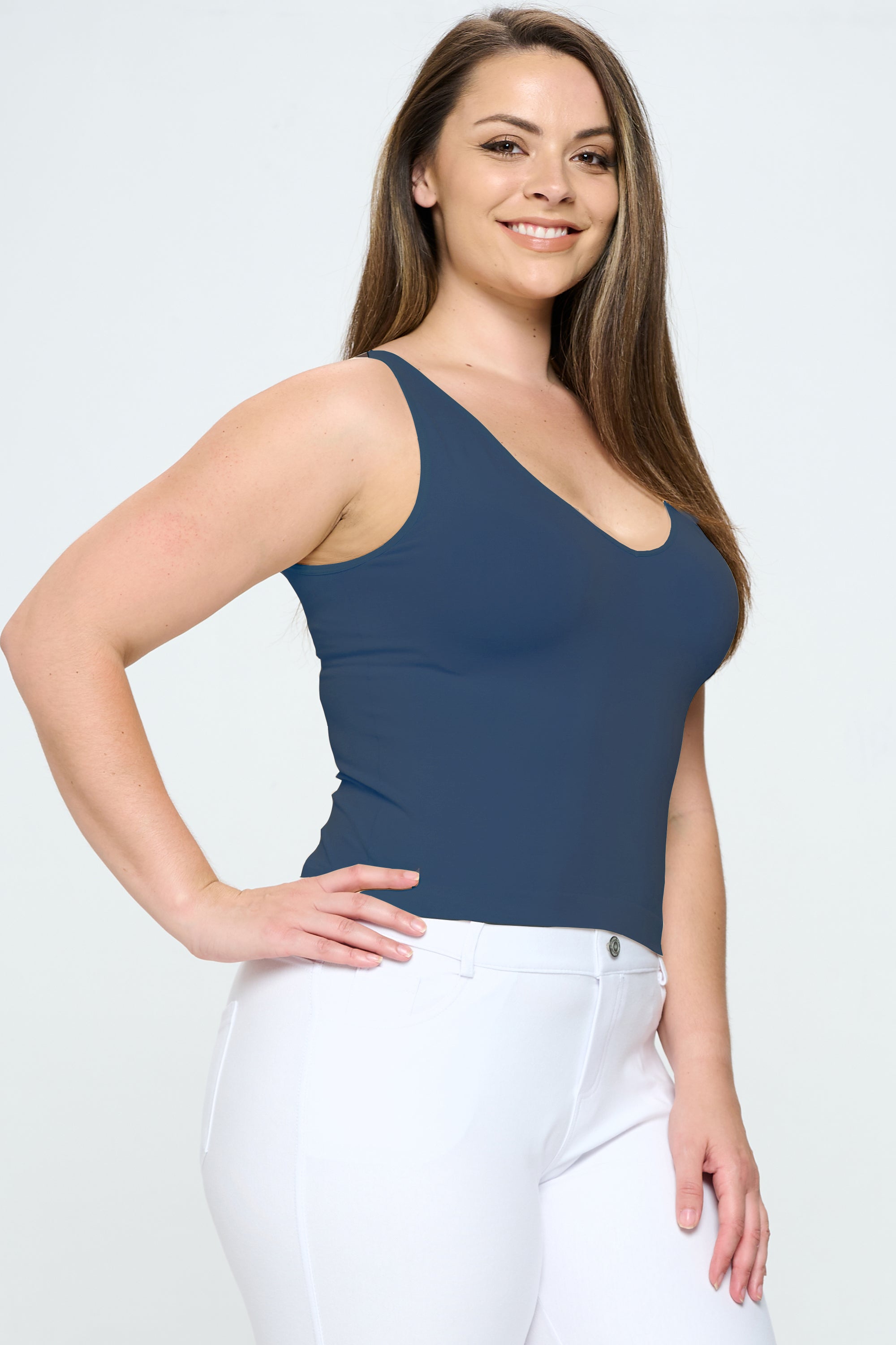 Yelete Reversible V-Neck & Scoop Neck Seamless Tank