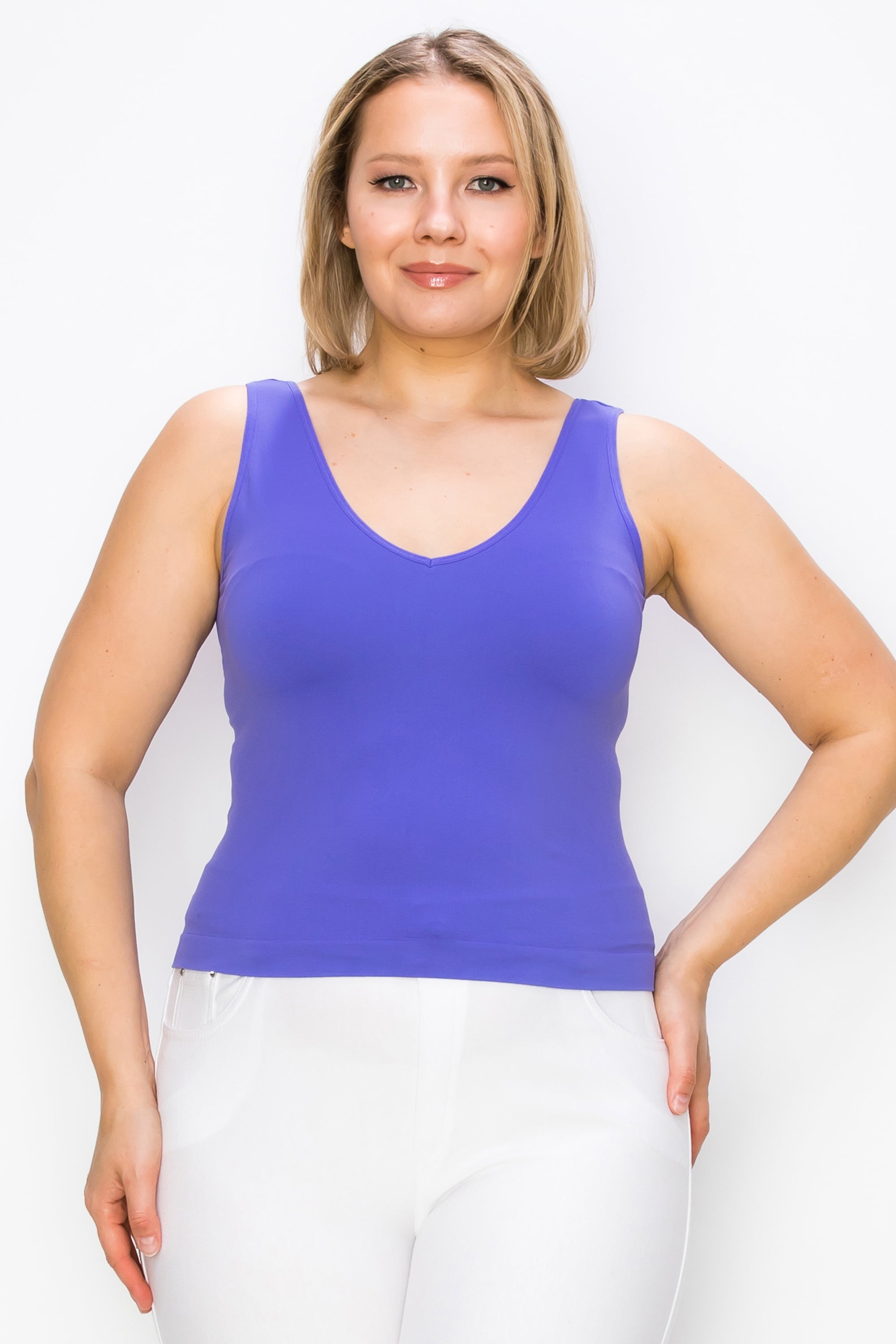 Yelete Reversible V-Neck & Scoop Neck Seamless Tank