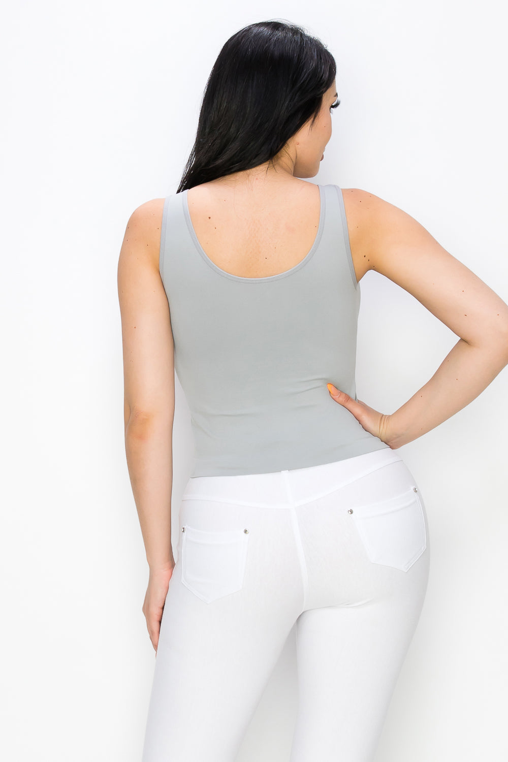 Yelete Reversible V-Neck & Scoop Neck Seamless Tank