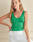 Yelete Reversible V-Neck & Scoop Neck Seamless Tank