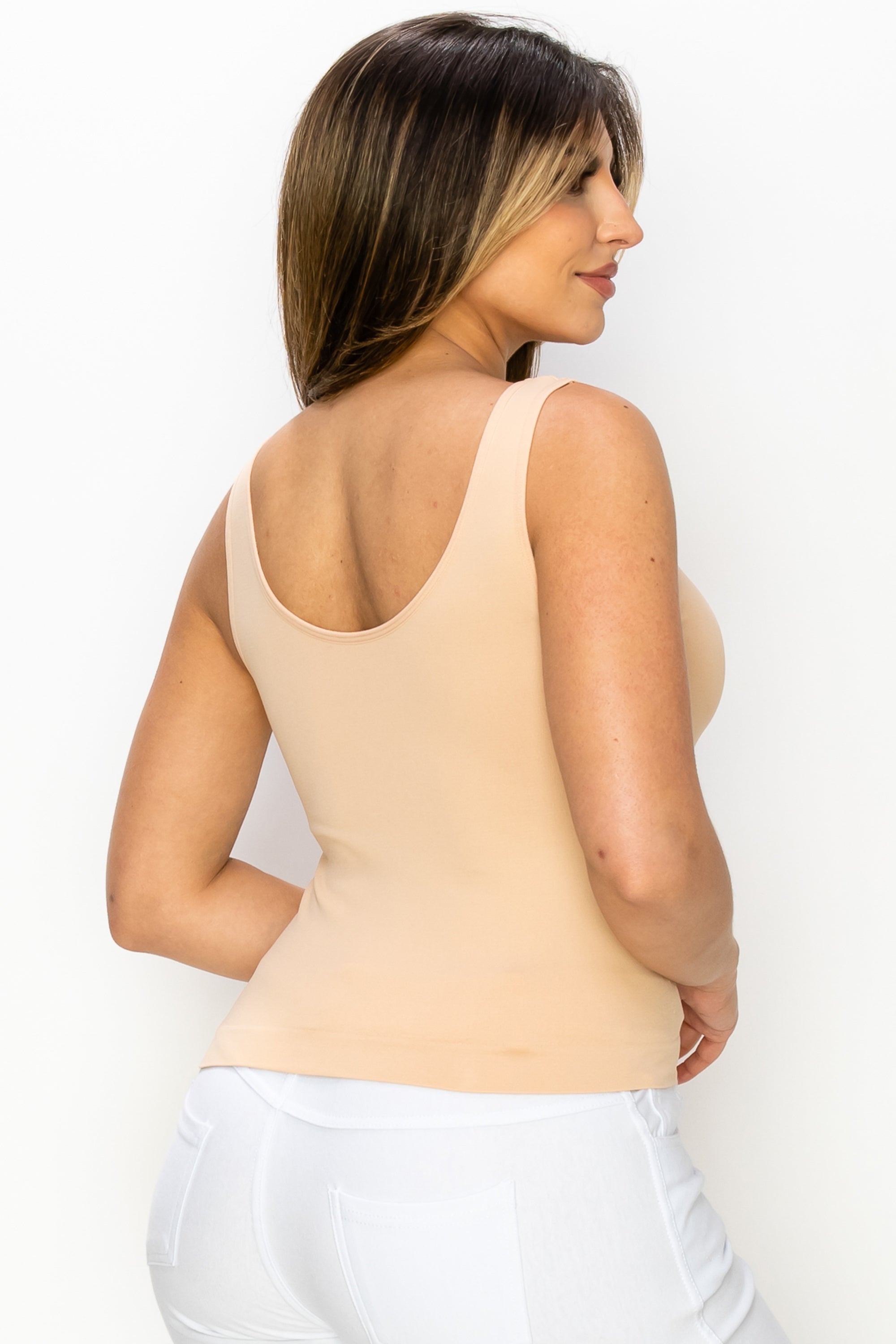 Yelete Reversible V-Neck & Scoop Neck Seamless Tank