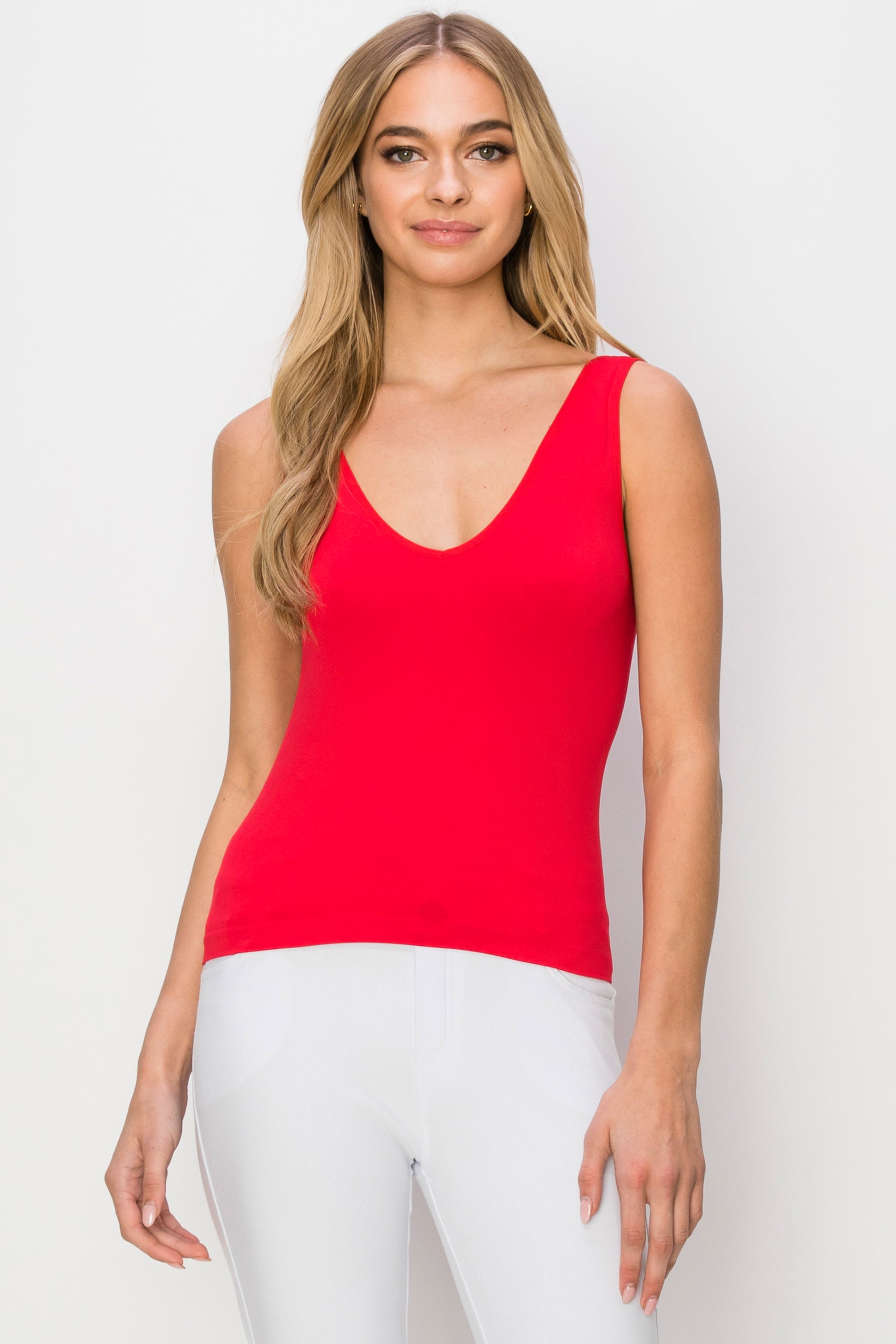 Yelete Reversible V-Neck & Scoop Neck Seamless Tank