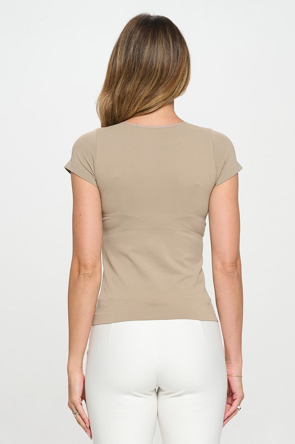 Yelete Seamless Crew Neck Short Sleeve Top