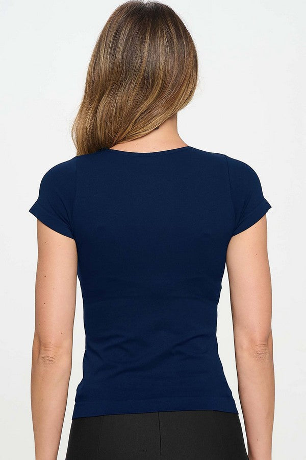 Yelete Seamless Crew Neck Short Sleeve Top