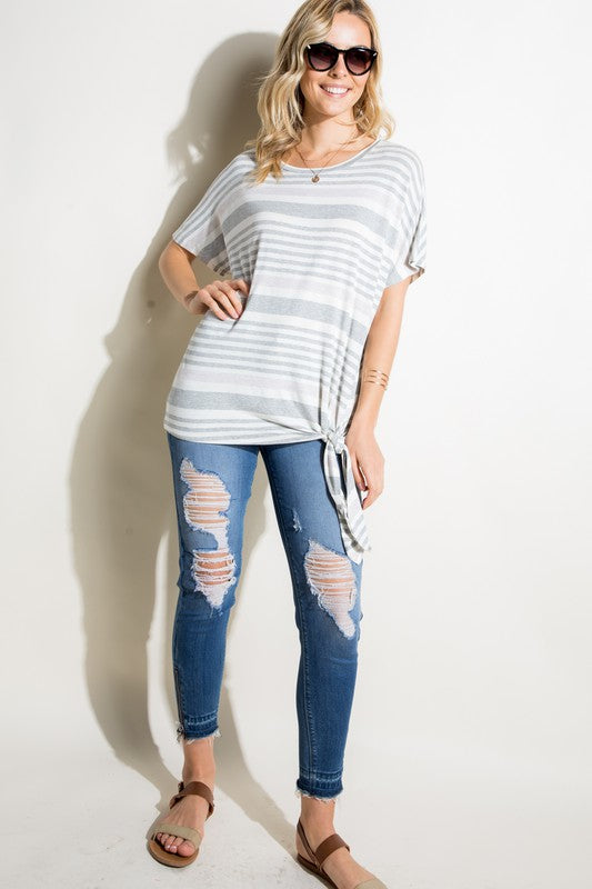 e Luna Striped Front Tie Top