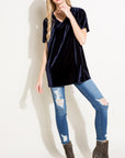 e Luna Velvet V-Neck Boxy Top