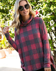 e Luna PLUS Plaid Turtleneck Top