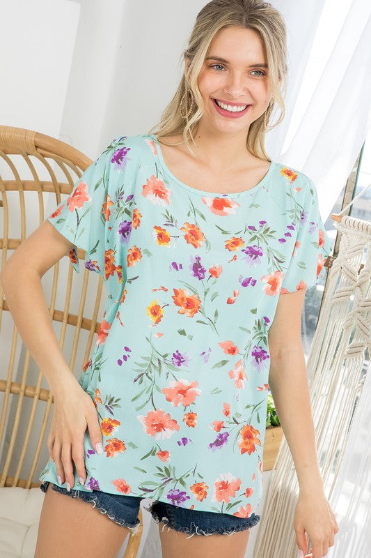 e Luna PLUS Floral Boxy Top