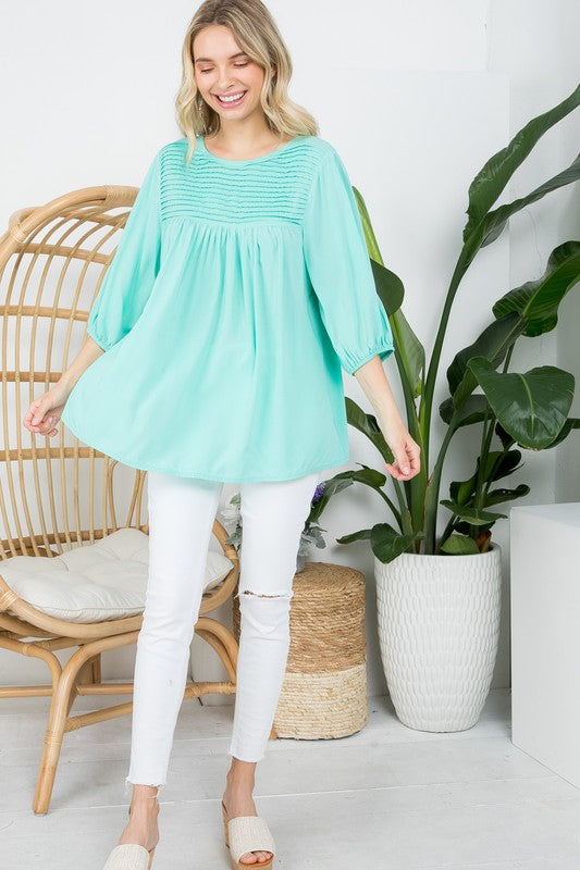 e Luna PLUS Solid Pintuck Tunic Blouse