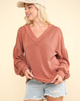 VERY J Two Tone Ribbed V-Neck Exposed Seam Top