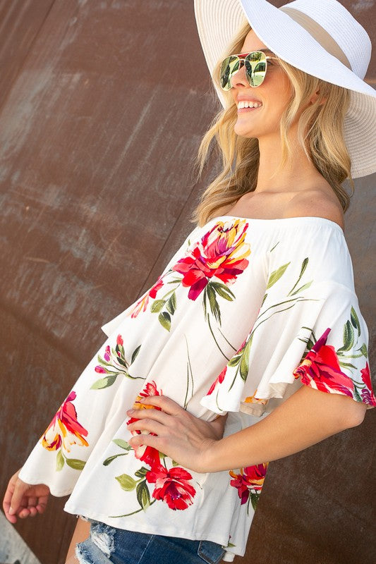 e Luna PLUS Floral Off Shoulder Top