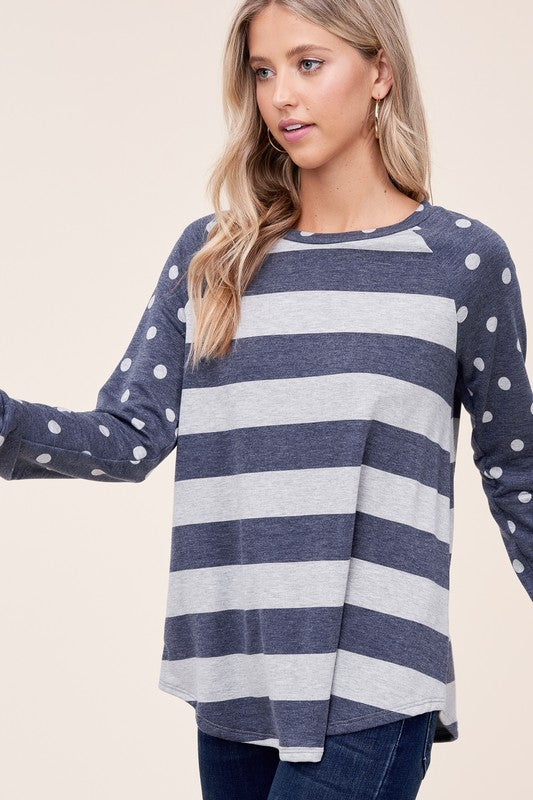 e Luna PLUS Striped Mixed Sweatshirt