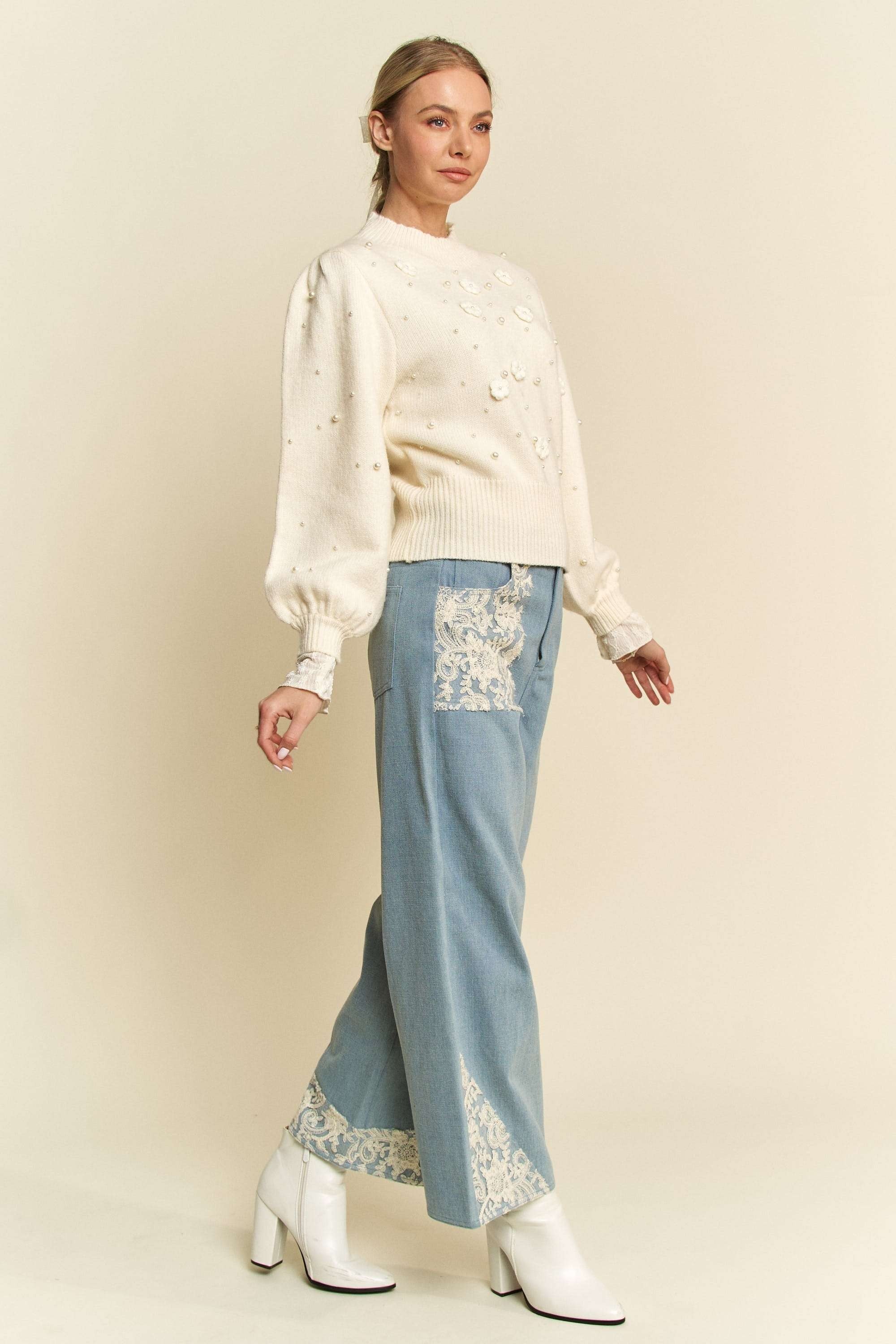 Davi &amp; Dani Lace Applique Wide Leg Jeans